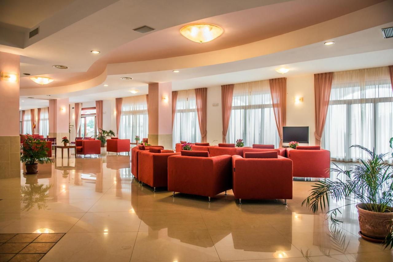 ויאסטה Hotel Delle More מראה חיצוני תמונה